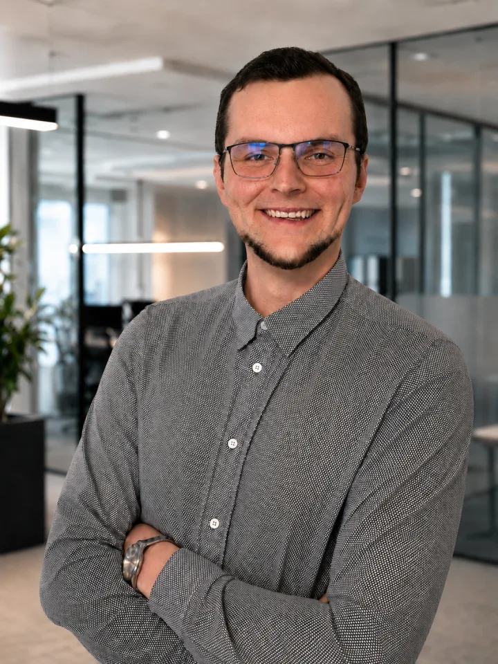 Nico Kühlwein, Grivion Media